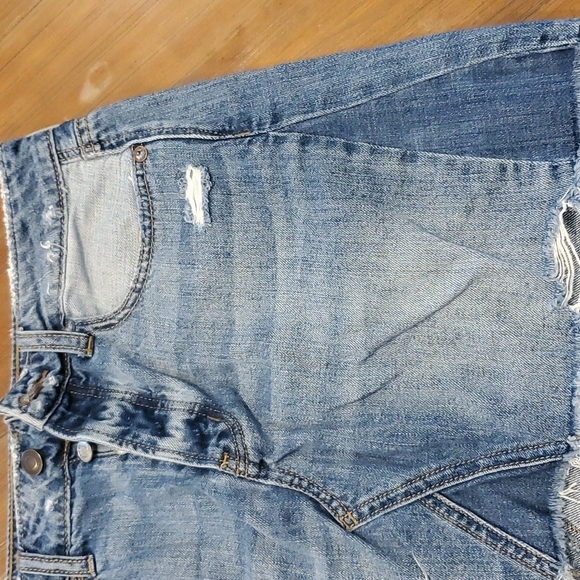 American Eagle Denim skirt. - Picture 4 of 6
